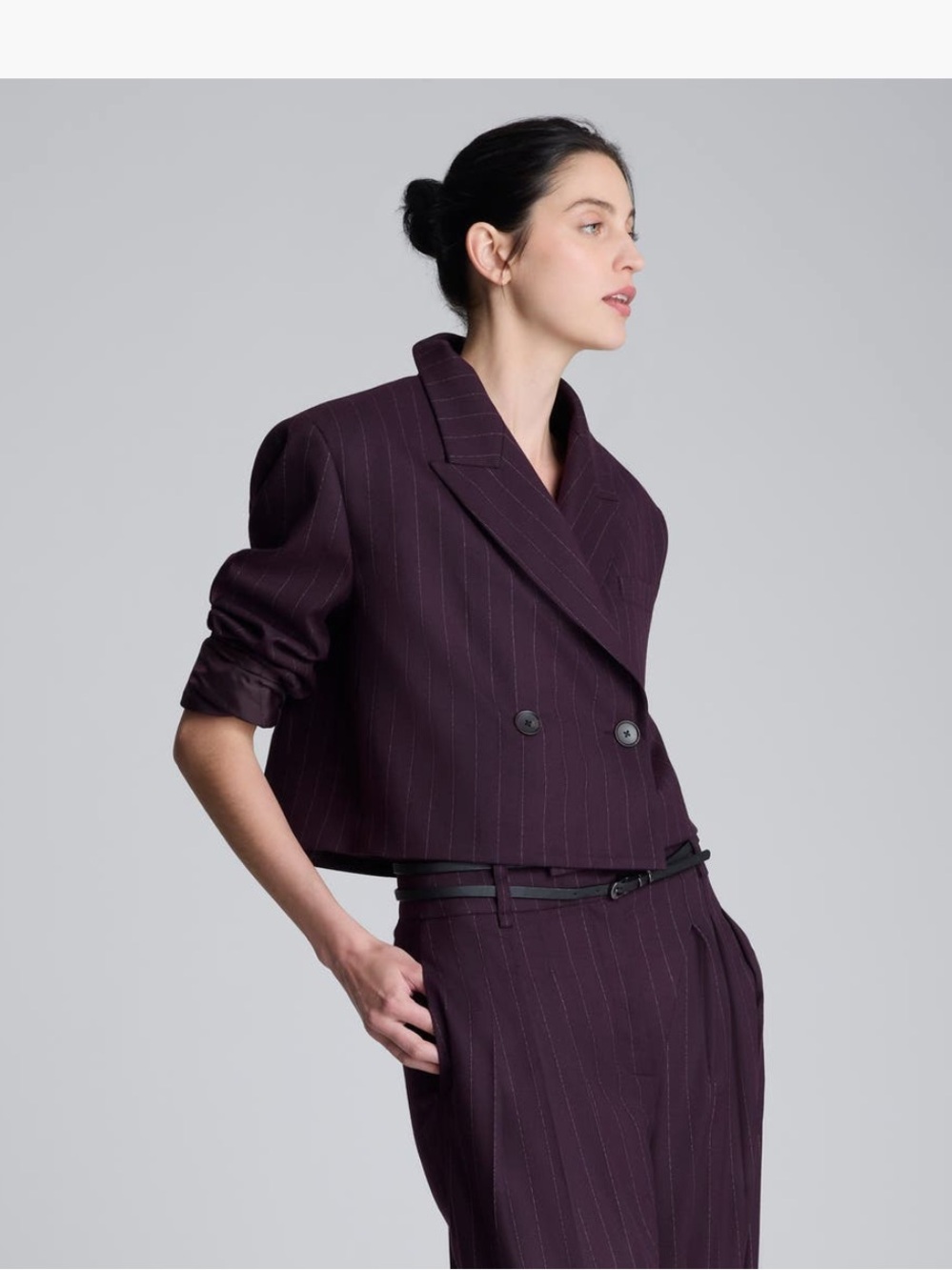 Kenneth Cole Double Breasted Crop
Boyfriend Blazer Maroon Size L - Picture 4 of 4